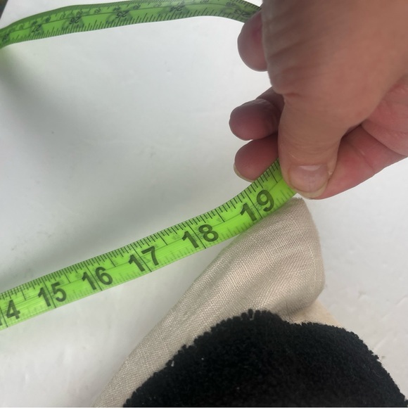 Aidan Gray luxury brand pair of cream with black graphic and feather inserts. - Picture 12 of 16